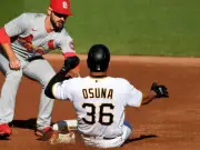 Schock in Japan: Baseball-Umpire nach Schläger-Treffer im Koma