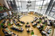 Sächsischer Landtag gedenkt der Gewaltopfer mit Schweigeminute