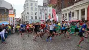 Schweriner Nachtlauf feiert 20. Jubiläum mit 1000 Läufern