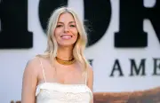 Sienna Miller mit 44 Jahren zum dritten Mal Mutter geworden