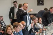 Spahn bleibt Fraktionschef – Verluste bei Wiederwahl