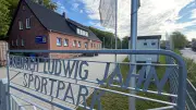 Sportlerheim Gadebusch erhält klimafreundliche Wärmepumpe mit Solarthermie
