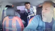 Taxifahrer entwaffnet Geiselnehmer mit Pumpgun in der Türkei