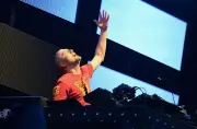 Techno trifft Welterbe: Paul Kalkbrenner legt in Sanssouci auf