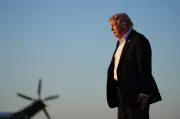 Trump kündigt Initiative zur Hilfe für blockierte Schiffe an – Iran warnt
