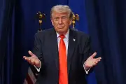 Trump setzt EU neue Frist und droht mit höheren Zöllen bis Juli