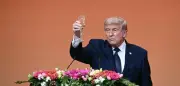 Trump und Xi zelebrieren Freundschaft beim Gipfel in Peking