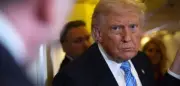 Trump zieht Milliardenklage gegen Steuerbehörde überraschend zurück