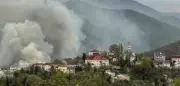 Ukraine greift erneut Raffinerie in Tuapse an: Brand gelöscht