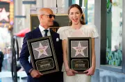 „Walk of Fame“-Sterne für Emily Blunt und Stanley Tucci