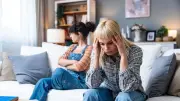 WG-Stress vermeiden: Tipps gegen nervige Mitbewohner und Streit