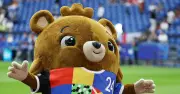 YouTube-Star als Fake-EM-Maskottchen verurteilt: 60 Tagessätze