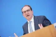 Zehn Milliarden: Dobrindt will Zivilschutz massiv ausbauen