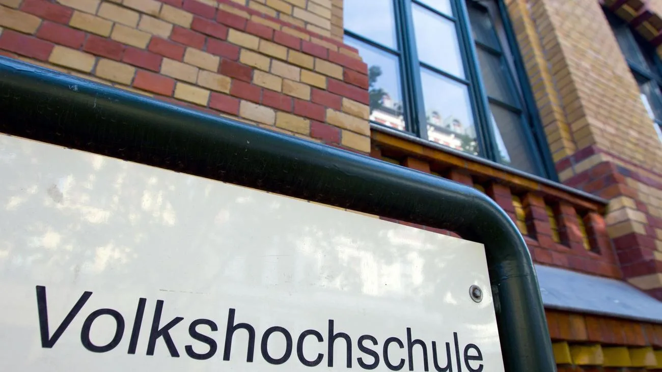 80 Jahre Volkshochschulen in MV: Unterfinanzierung belastet Jubiläum