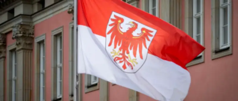 Brandenburgs Landtagsspitzen beschließen Millionen-Einsparungen