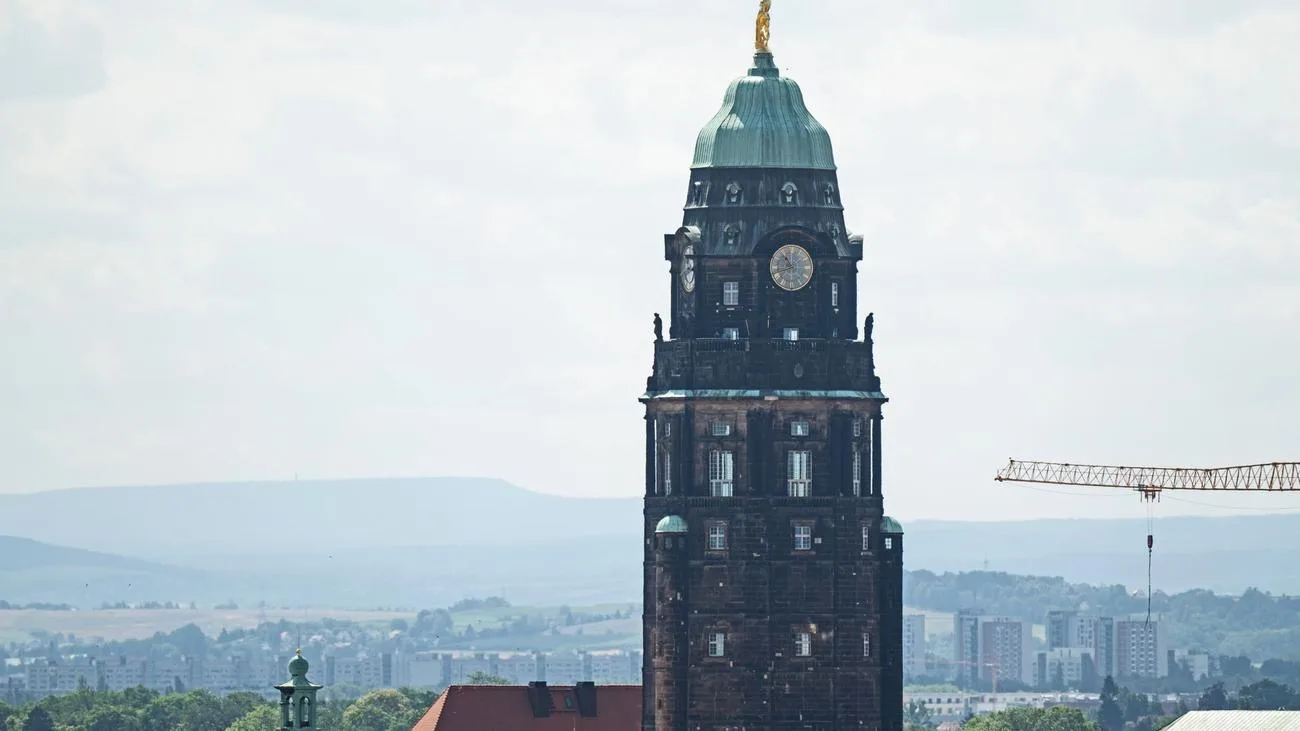 Dresdner Rathausturm ab Sommer dauerhaft geöffnet
