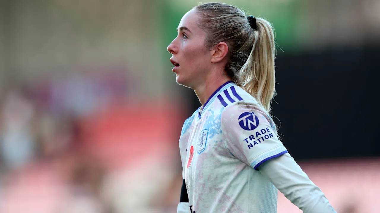 Englische Nationalspielerin erleidet Fehlgeburt und Sepsis