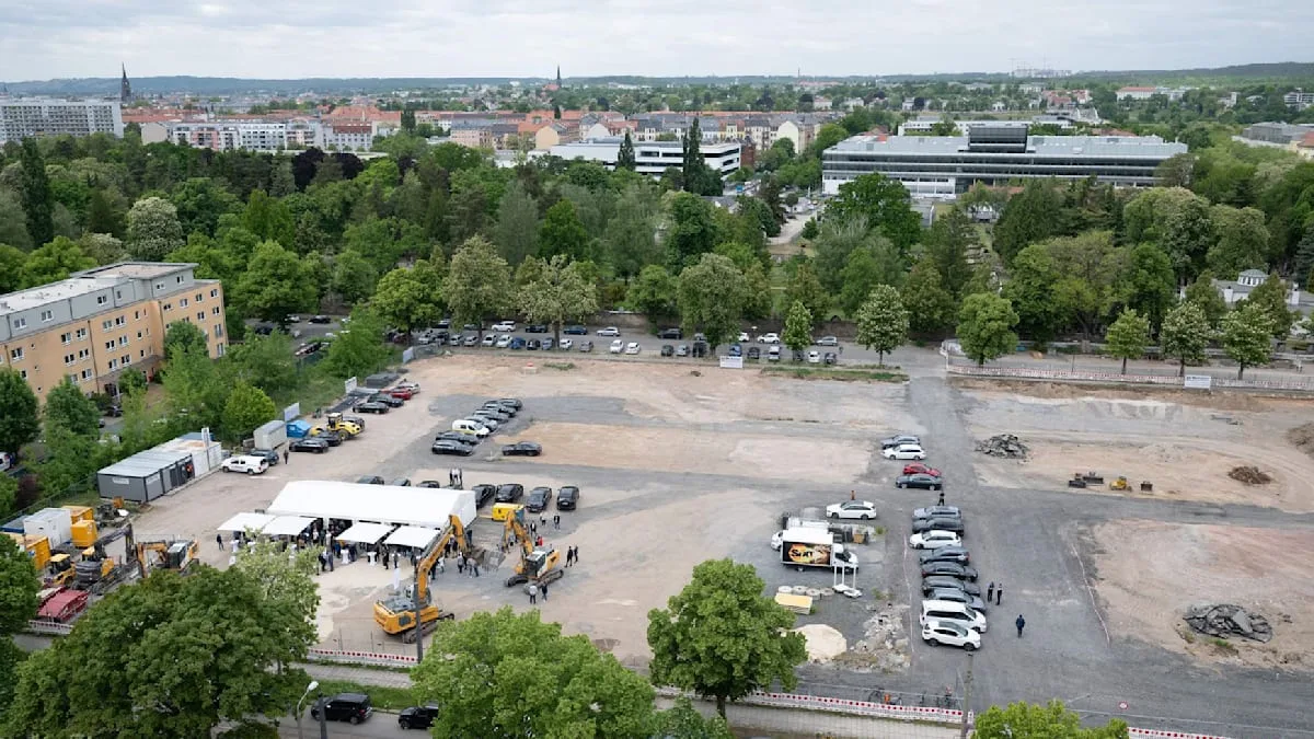 Grundstein für neues Herzzentrum in Dresden gelegt