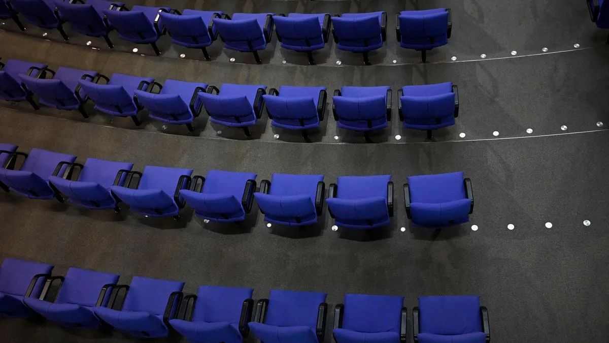 Bundestag hebt Immunität von AfD- und Linke-Abgeordneten auf
