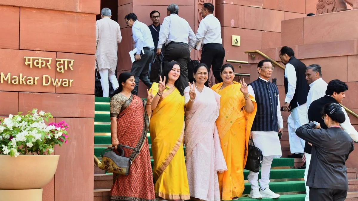 Indien plant Frauenquote im Parlament ab 2029