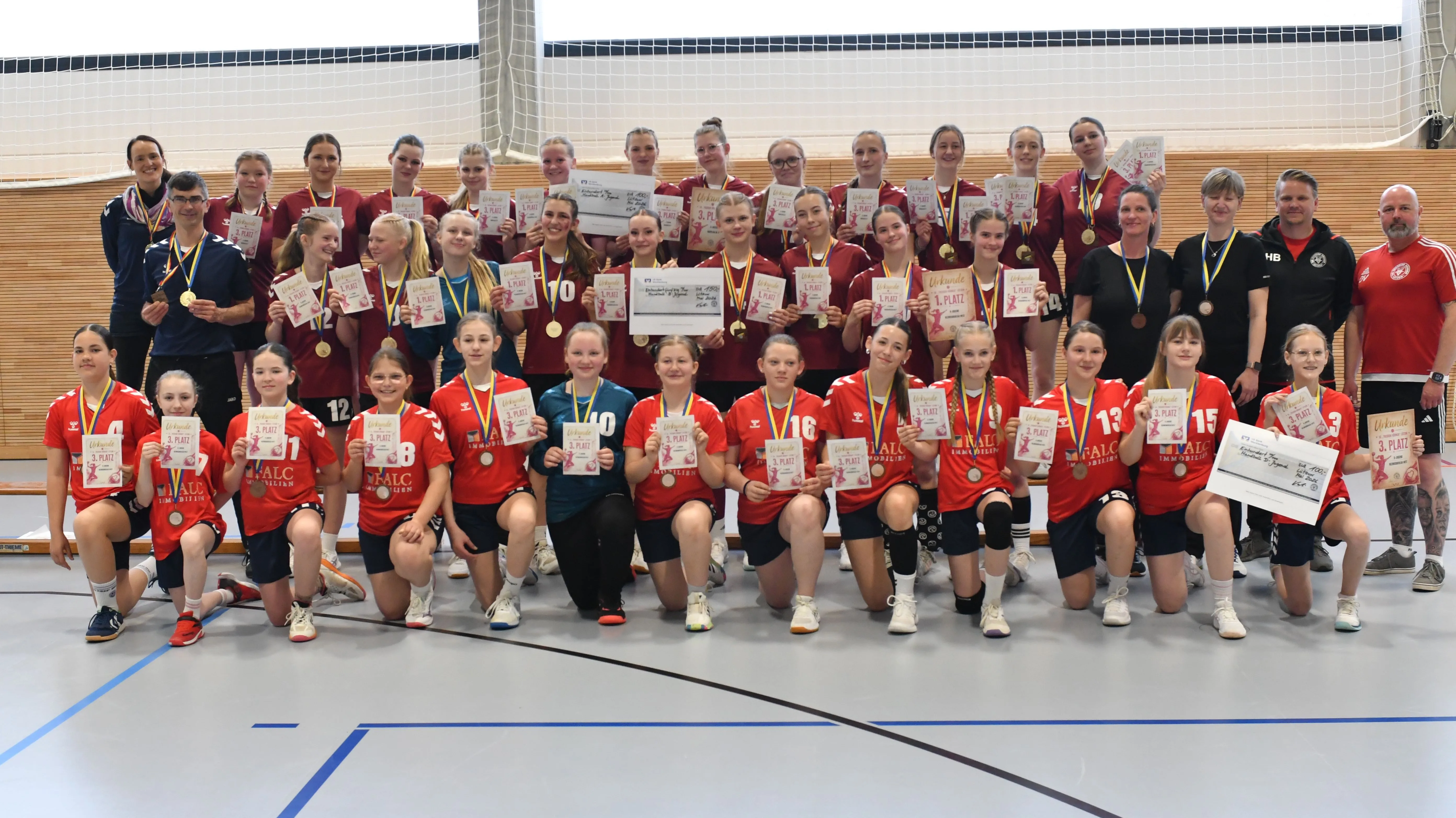 Medaillenregen für erfolgreichste Handball-Saison der SG Lützow