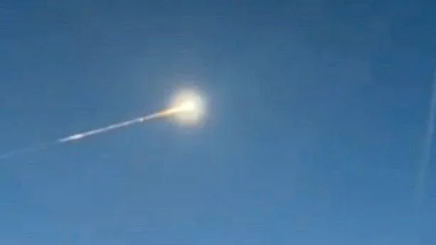Meteorit durchschlägt Dach in Koblenz – keine Verletzten
