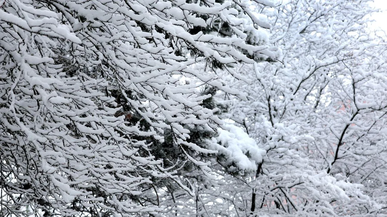Osterferien in Bayern starten mit Schnee und Kälte