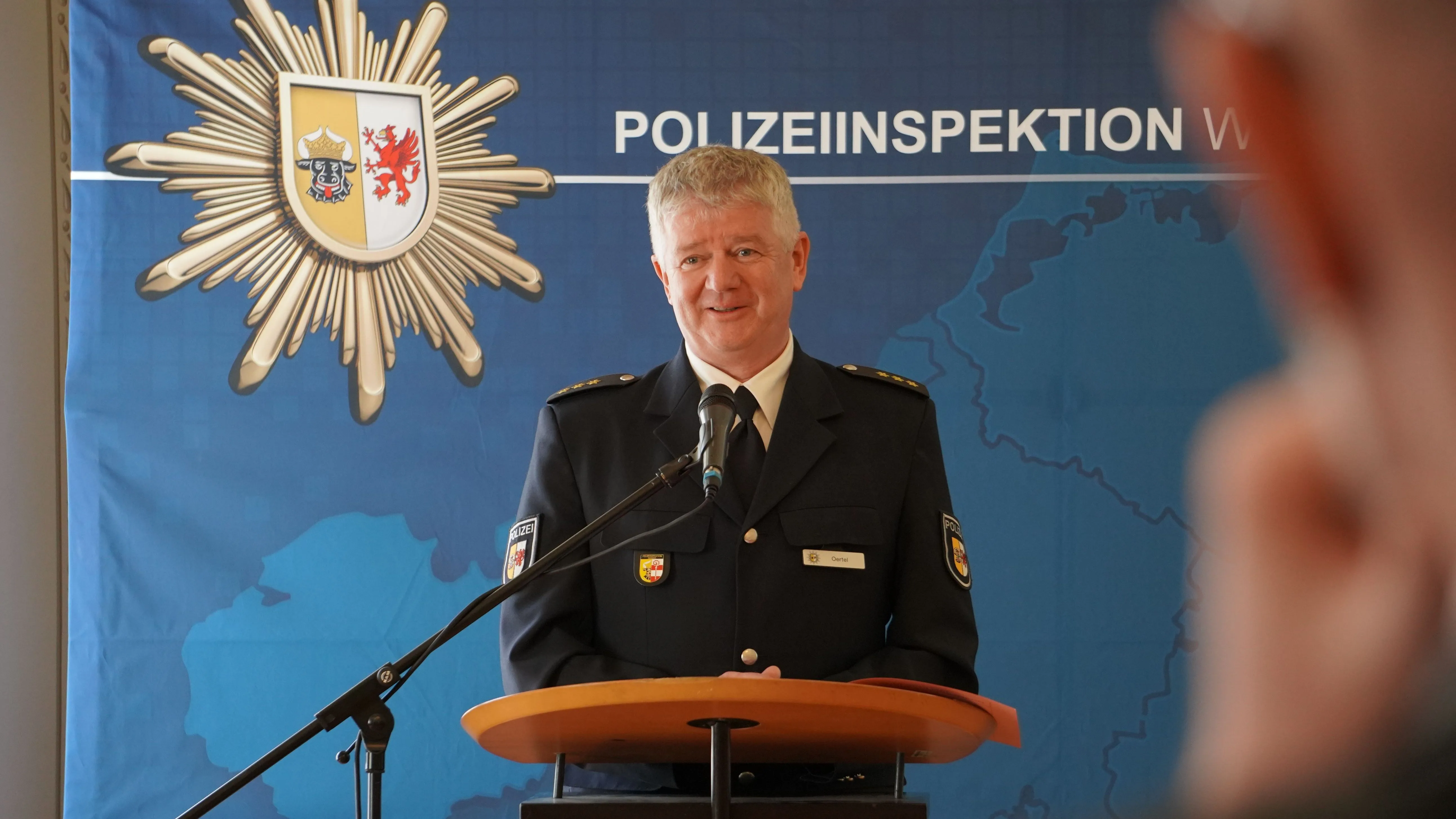 Polizeichef Oertel verabschiedet: Drei letzte Wünsche in den Ruhestand