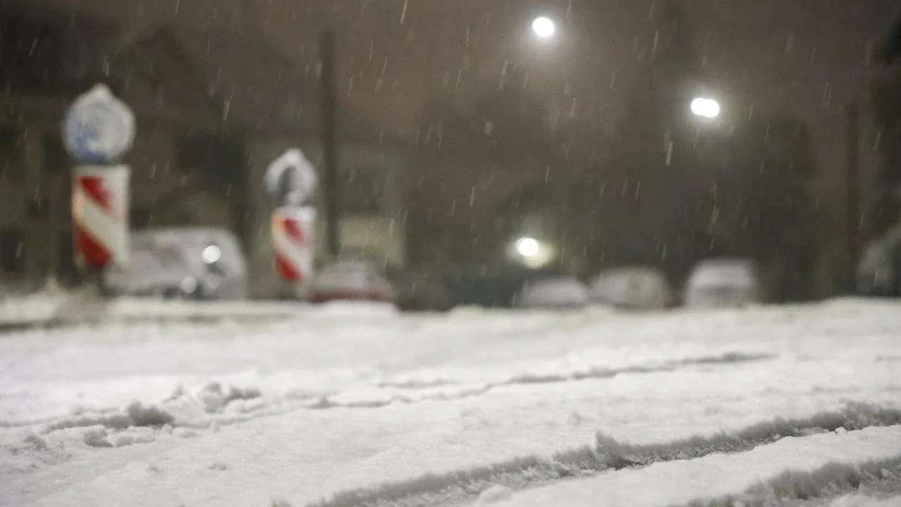 Winterwetter in Deutschland: Schnee, Regen und Frost bis ins Flachland