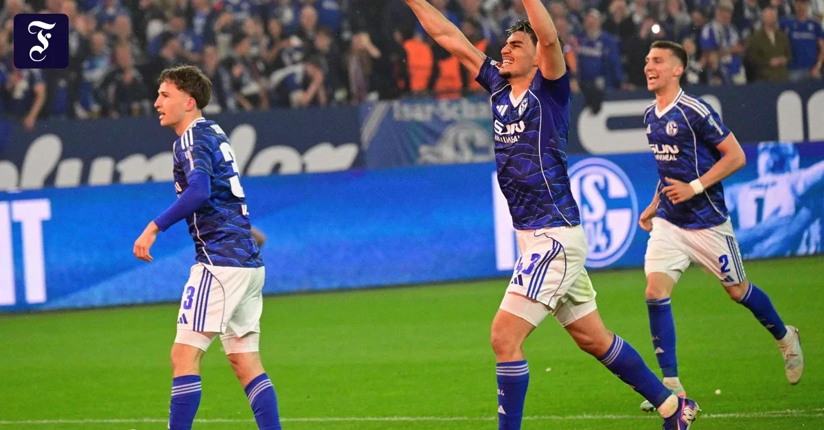 Schalke 04 feiert Bundesliga-Rückkehr nach 1071 Tagen