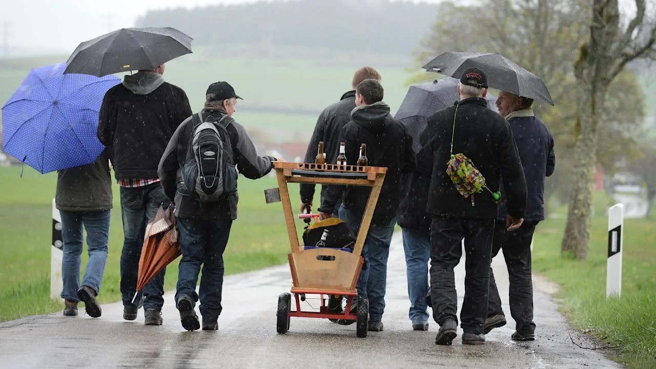 Vatertag 2026: Schnee, Hagel und Gewitter trüben die Feierlaune