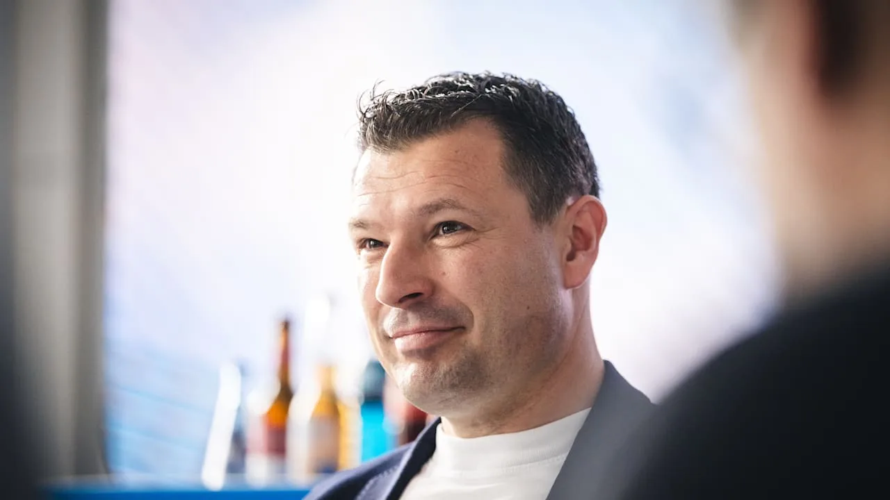 Hertha BSC: Sportdirektor Weber räumt Transferfehler ein und stellt Kaderplanung um