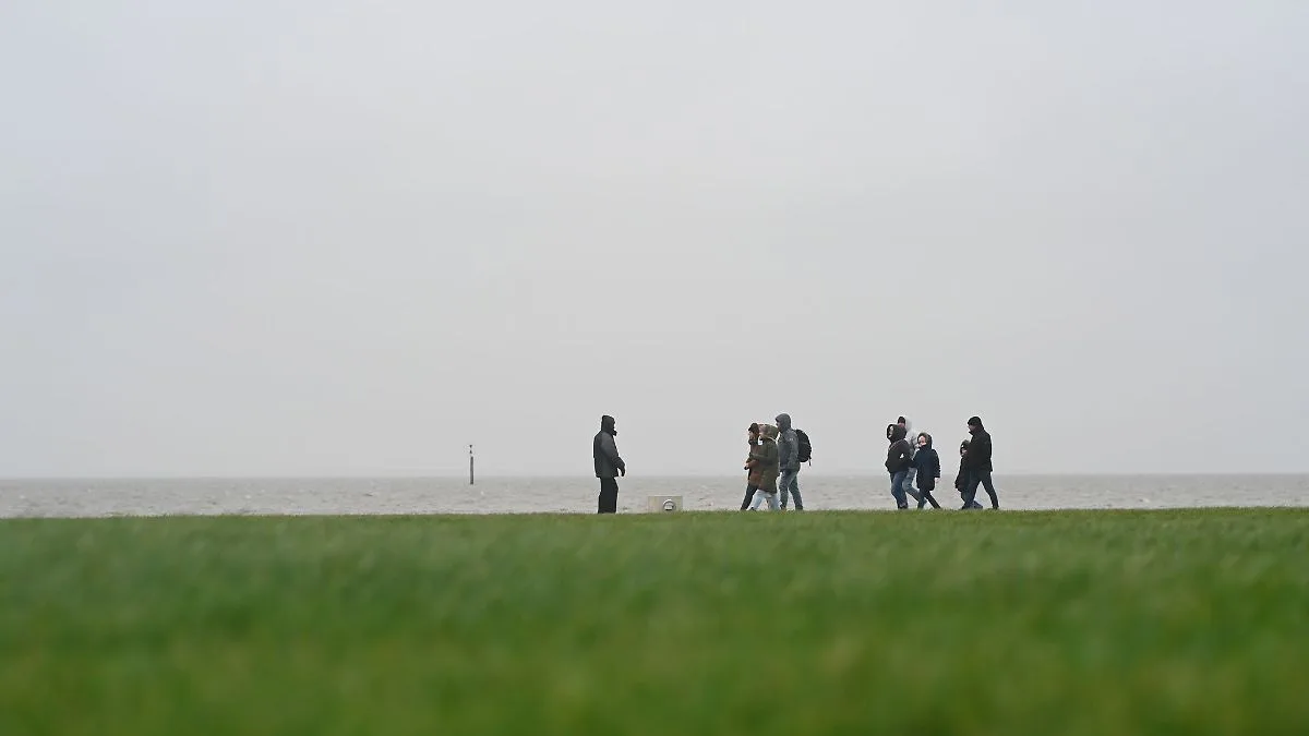 Wechselhaftes Wetter in Niedersachsen und Bremen: Wind, Regen und kurze Sonne