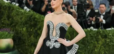 Anne Hathaway erwartet ihr drittes Kind mit Ehemann Adam Shulman