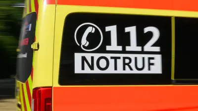 Baum stürzt auf Frau in Wendisch-Rietz: Dramatische Rettung