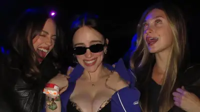 Billie Eilish feiert heimlich bis 7 Uhr morgens im Berghain