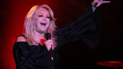 Bonnie Tyler erwacht aus künstlichem Koma – Management bestätigt