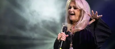 Bonnie Tyler erwacht aus künstlichem Koma – Sommerkonzerte abgesagt