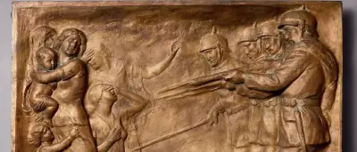 DHM gibt Bronzerelief an belgische Stadt Dinant zurück
