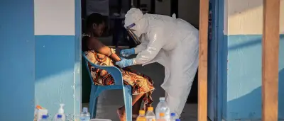 Ebola-Fall in Frankreich: Arzt aus Kongo positiv getestet