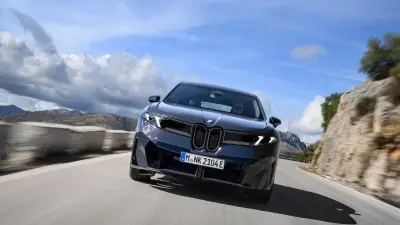 El-Prix 2026: BMW iX3 siegt bei norwegischem Reichweitentest