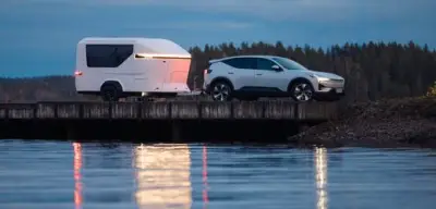 Elektroauto mit Wohnwagen: Tipps fürs elektrische Campen