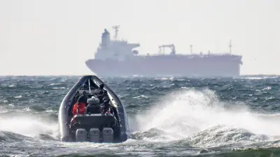 Greenpeace: Russische Schattenflotte nähert sich deutscher Ostseeküste