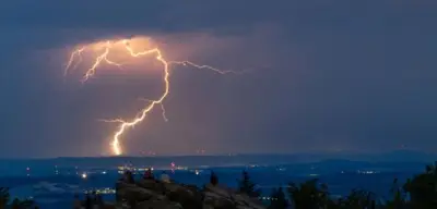 Hitze, Gewitter und Sturmböen: Wetterwarnung für Deutschland am Samstag