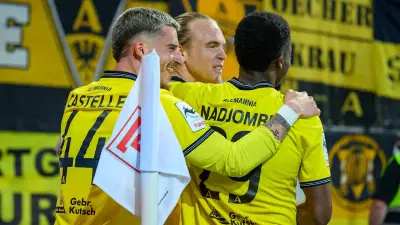 Magdeburg bindet Nationalspieler Nadjombe mit neuem Vertrag