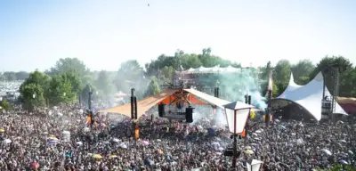 Musikfestivals bei 40 Grad: Hitze-Streifen und Mittagspausen