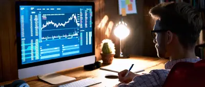 Passives Einkommen mit Anleihe-ETFs: Acht Zinszahlungen pro Jahr