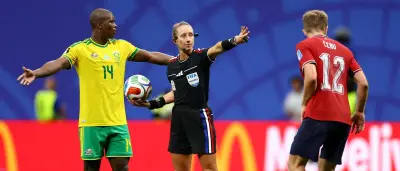 Südafrika und Tschechien trennen sich 1:1 bei der WM