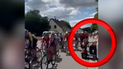 Seniorin verursacht Massencrash auf Rennstrecke mit E-Scooter