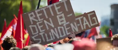 Spahn fordert Ende des Achtstundentags: Gewerkschaften leisten erbitterten Widerstand